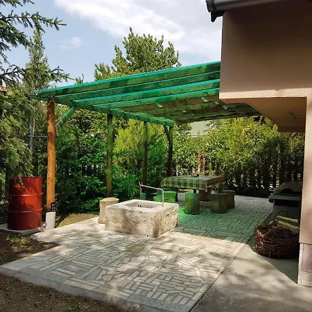 Harmas Apartman - Zsoryfuerdo Mezokoevesd *